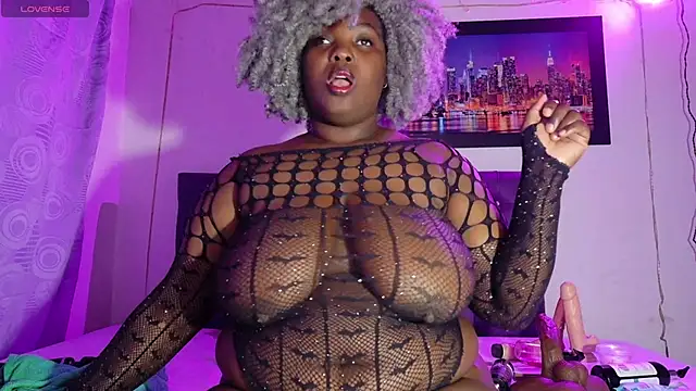 ebony_NeighborMoans: απευθείας συνομιλία ΧΧΧ