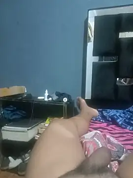 Vulckano43 现场XXX聊天
