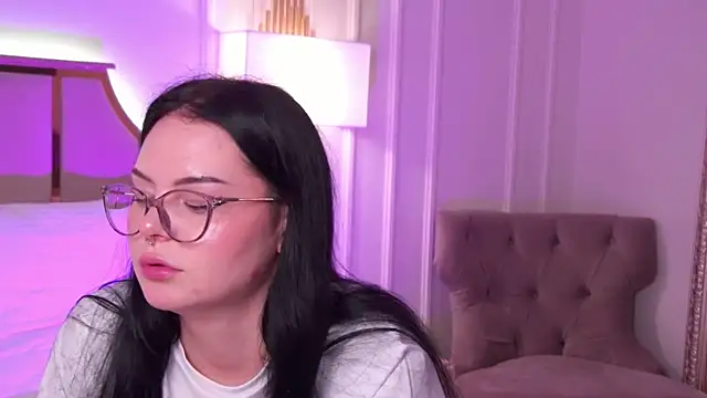 CindyMil live XXX chat