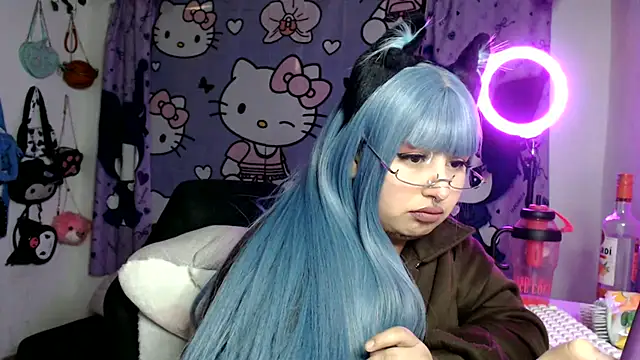 lussyevans24's Live XXX Chat