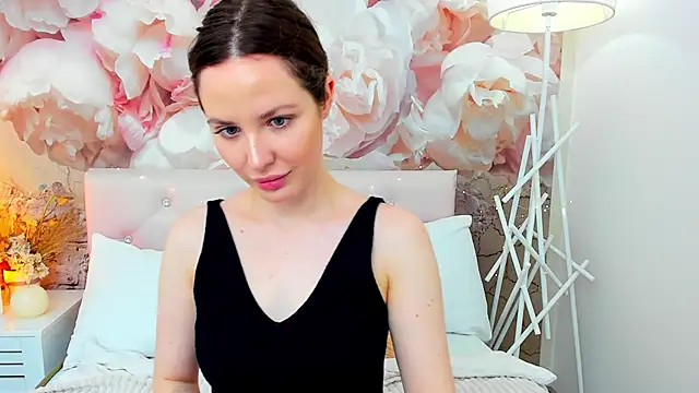 MonaRicci – Live XXX-chat