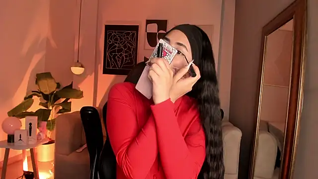 lara_madisson élő XXX-chatje