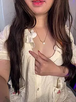 Annie_babe 即時 XXX 聊天