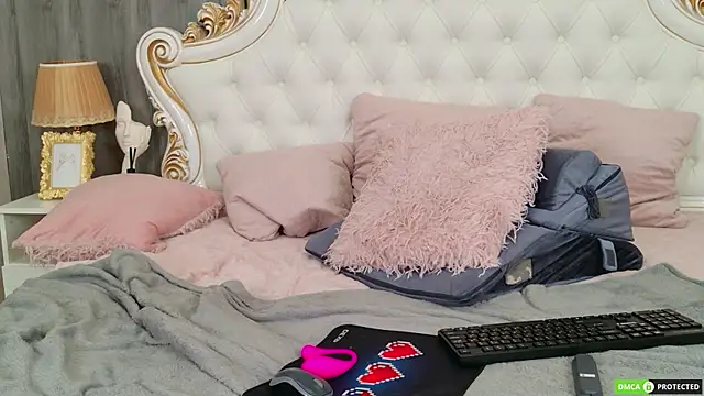 EmmaWarren's Webcam Show