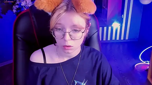 FoxxyyPolly Chat XXX live