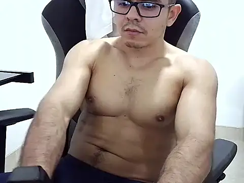 MILCARITAS3's Webcam Show