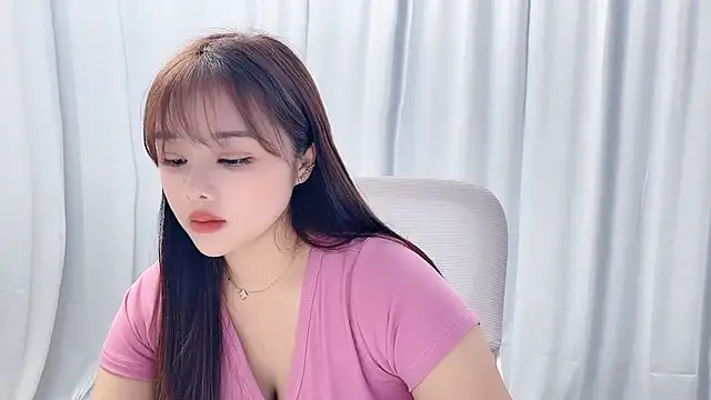Qingqing19 élő XXX-chatje