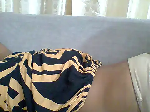 DADDYS_shuga's Live XXX Chat