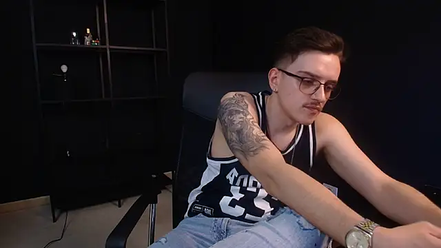 FelixStarkk Live XXX-Chat