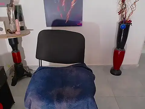 KeysyCFire's Live XXX Chat
