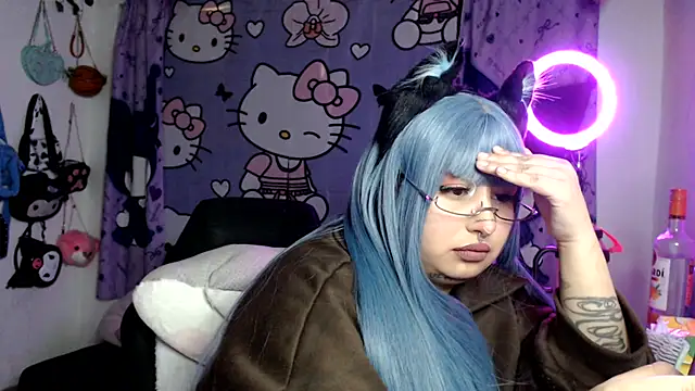 lussyevans24 Chat XXX in diretta