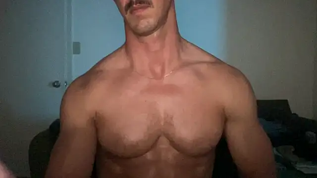 Show modela runfasterxoxo na web-kameri