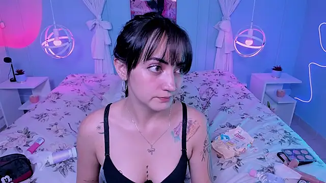 Chatroom XXX en direct de Leha_Carter