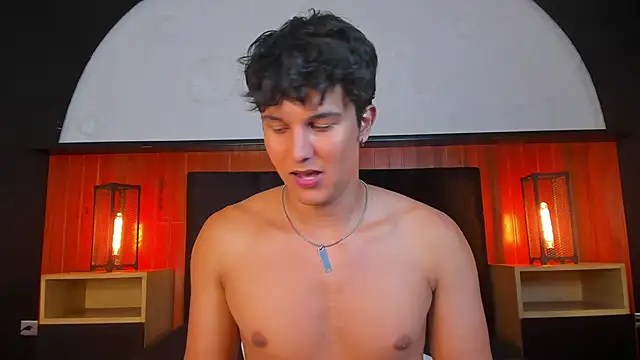 Czat XXX na żywo – Leo_Savage_