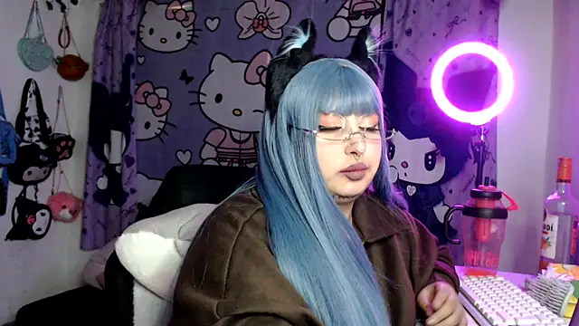 Онлайн чат XXX lussyevans24