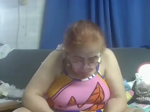 xloverboobsx's Live XXX Chat