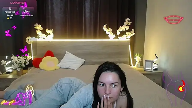 Chat +18 de JasmineAsha ao vivo