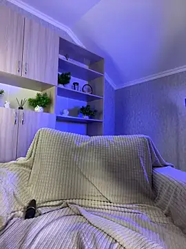 FlexibleDoll_: διαδικτυακό σόου στην κάμερα