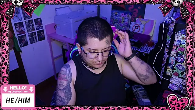 masterkevinftmn Webbikameraesitys
