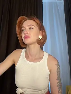 Chat XXX en directo de LittleFox___