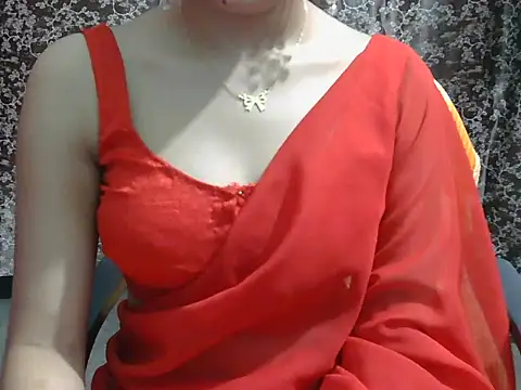 Adorable_Ayesha Adlı Modelin Canlı XXX Sohbeti
