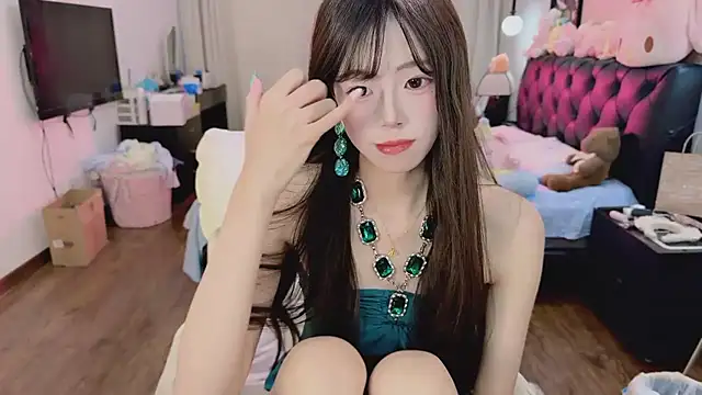 Evacute-top 网络视讯表演