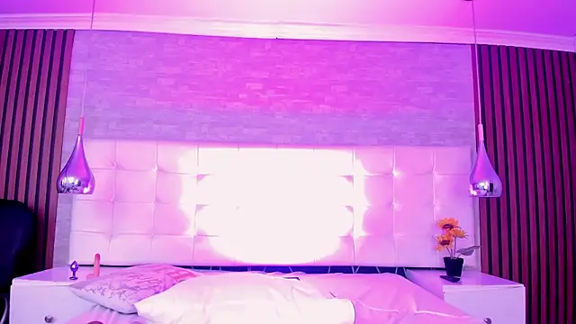 Онлайн чат XXX SaritaaHot