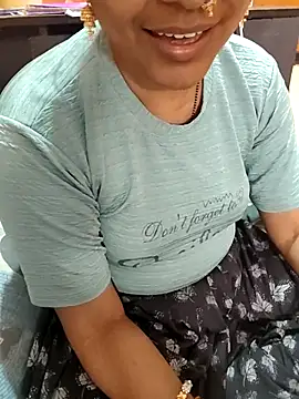 دردشة O_My_GoodnesS الجنسية المباشرة