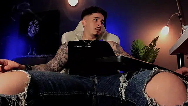 uptomatty live XXX chat