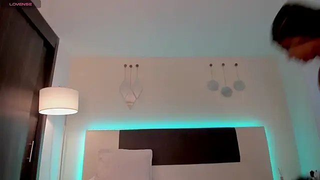 Chatroom XXX en direct de Sky_Loren