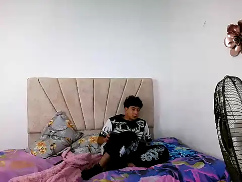 Robertt_Brown Webcam-Show