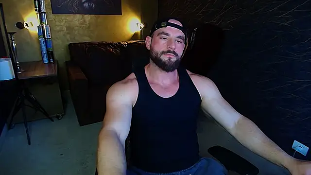 AdamJamesonn Show Webcam