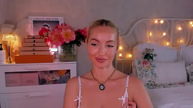 aestetick's Live XXX Chat