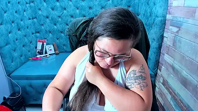 Sarah_Boobs_のライブXXXチャット
