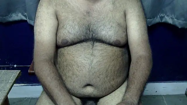 hairysubcub_70 Show Webcam