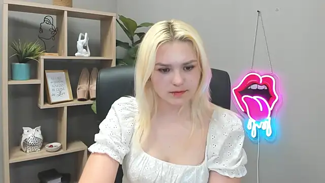 SweetLilyxo Chat XXX in diretta