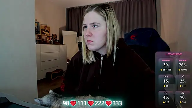 XXX chat uživo modela Olivia_Munk
