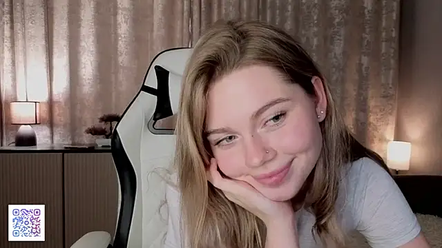 DonaDebore webkamerás műsora