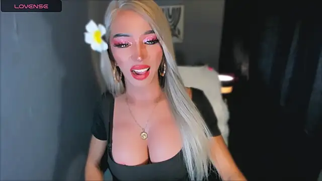 xUrGoddess_JheySluttyx Webcam show