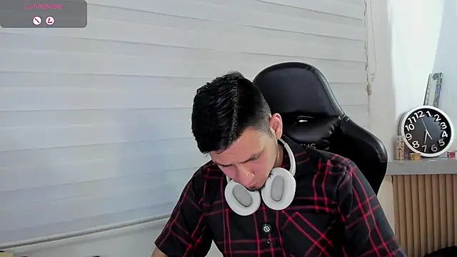 Rick_Adams webkamerás műsora