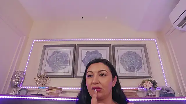 BustyEva_'s Live XXX Chat