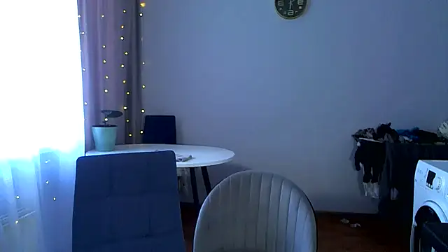 imvika webcam show