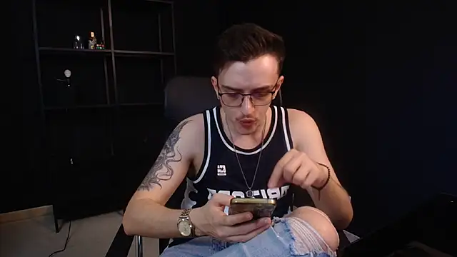 FelixStarkk 在線直播表演