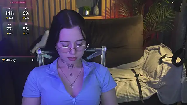 TorrySrar's Live XXX Chat