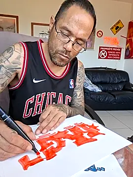Mr_Graffitimile 现场XXX聊天