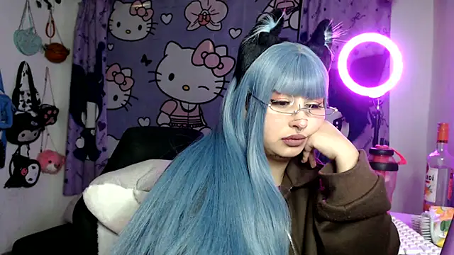 lussyevans24 Chat XXX in diretta