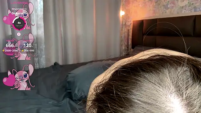 XXX chat uživo modela LoraDavi