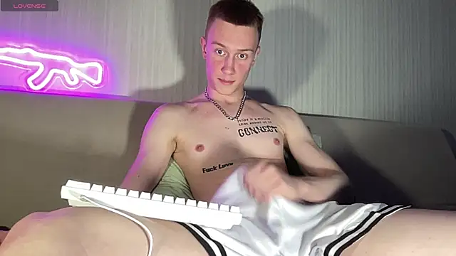 Chat XXX en directo de Travis_Gracile