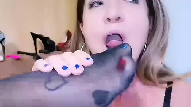 LadyAndTransy – webcam-show