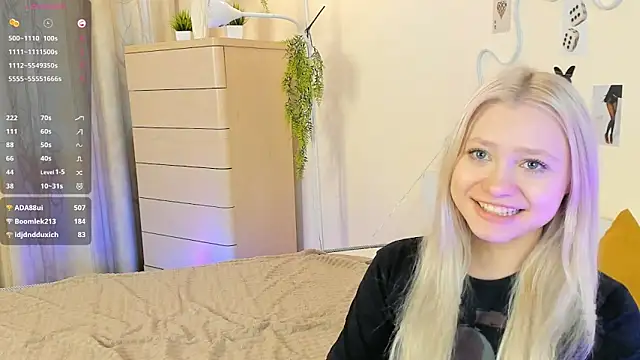 MidnightPoise's Live XXX Chat